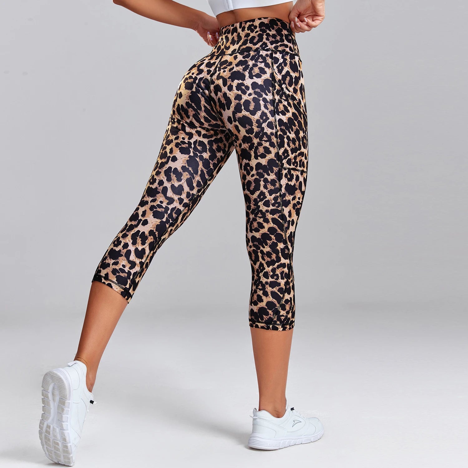 Women's Leopard Tie-Dye Yoga Capris with Pockets For Fitness! - Jacques Essential